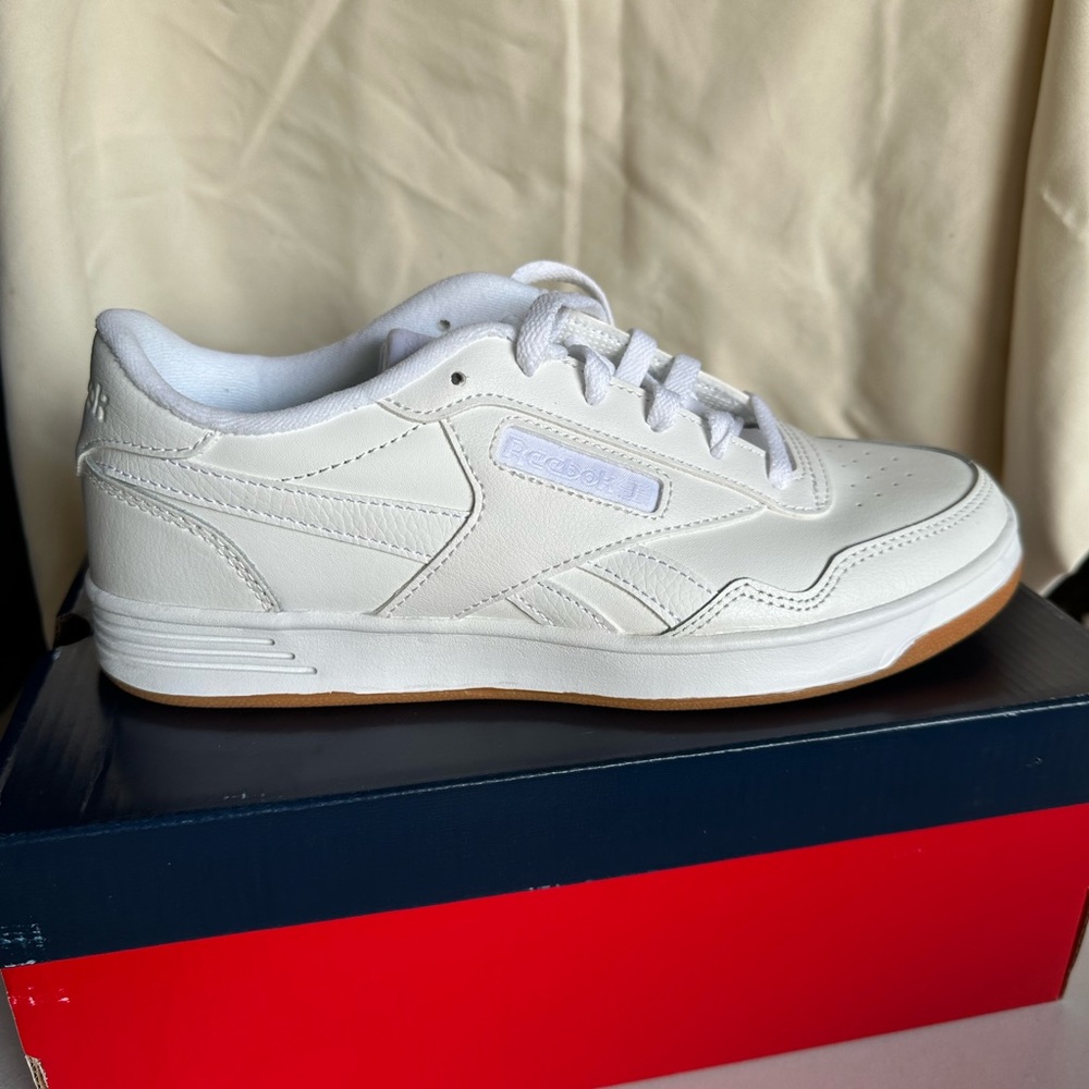 White Reebok women’s